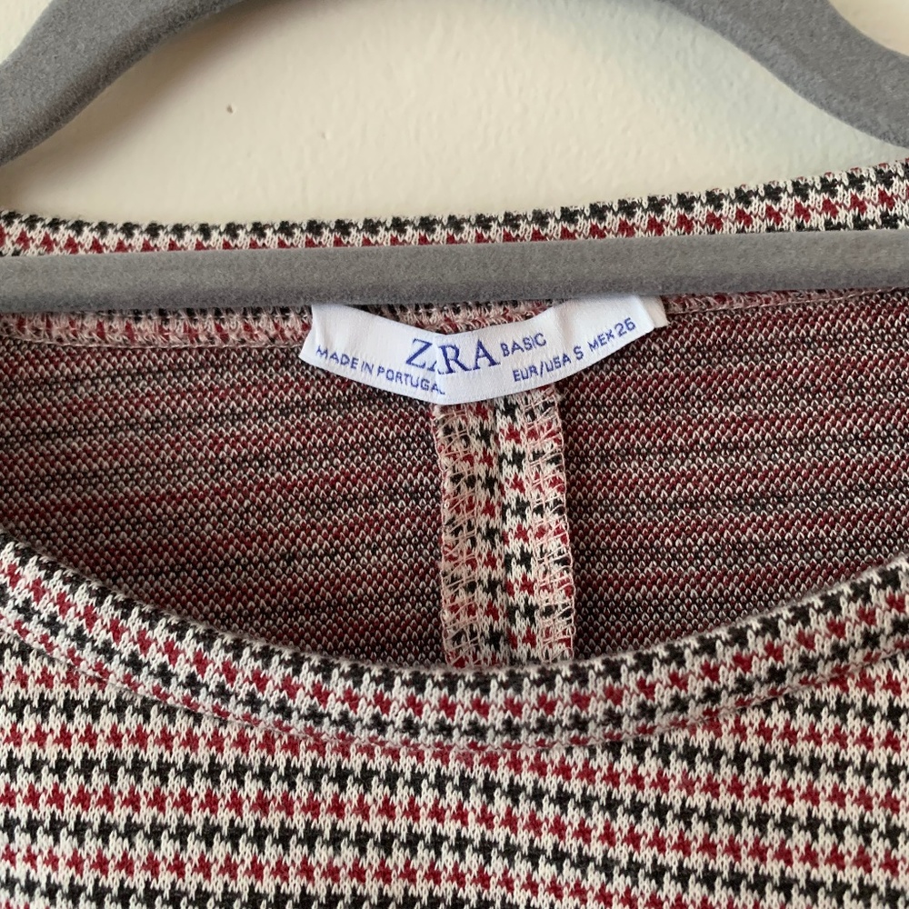 Zara Top! Never worn